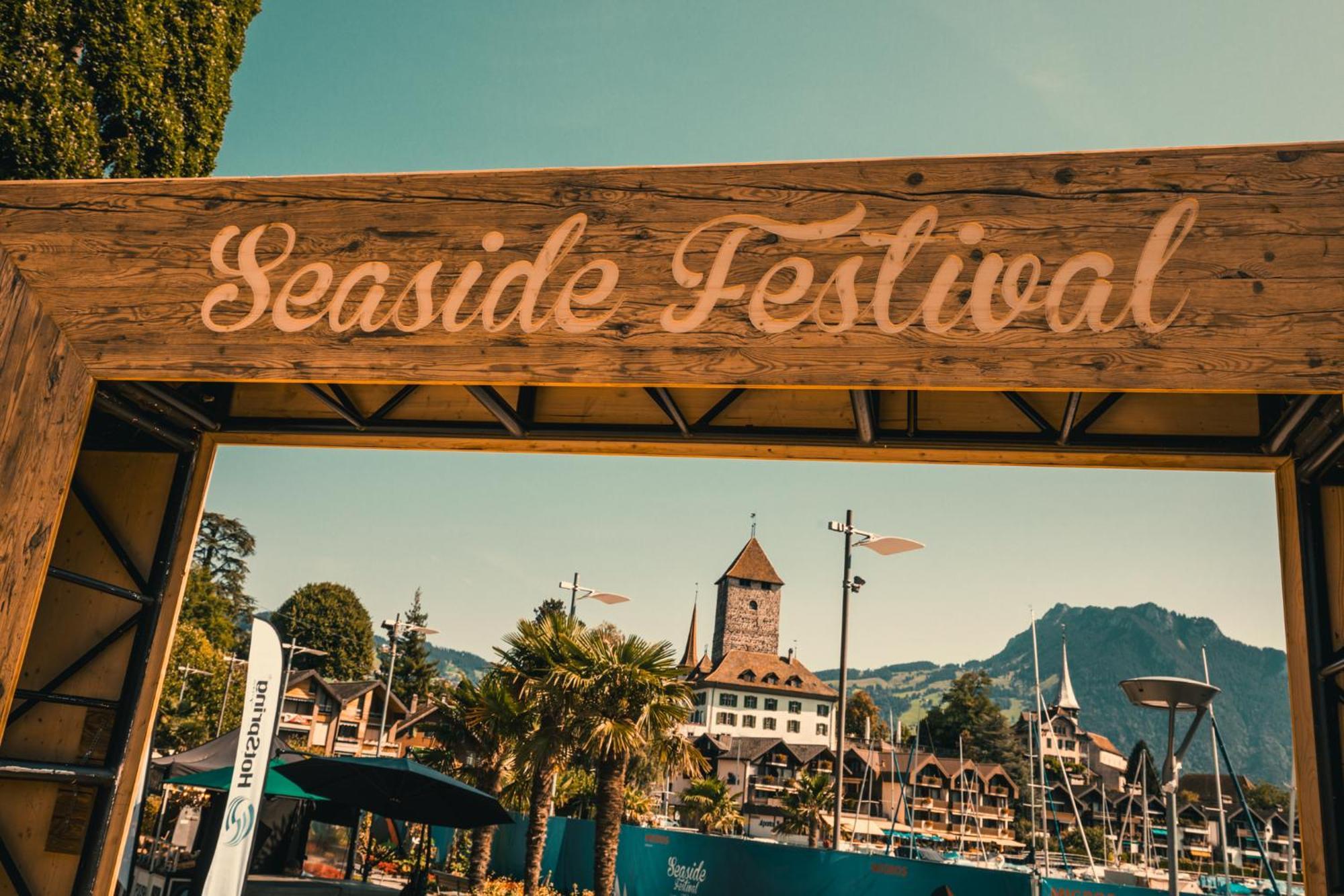 Hotel Seaside Spiez Esterno foto